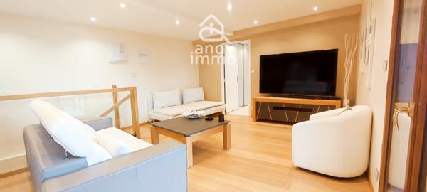 Maison
                                                                                                                                                                                                                                                                                                                        7 pièce(s)                                                                                                                                                                                                          4 chambre(s)                                                                                                                                                                                                          160  m²