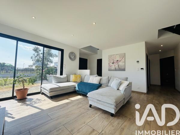 Maison à vendre 7 pièces 160 m² Saint-Pair-sur-Mer