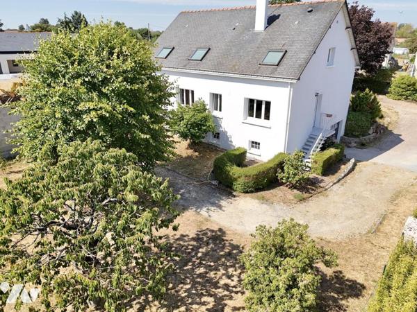 Pavillon individuel 6 chambres sur 1477m² de parcelle 
