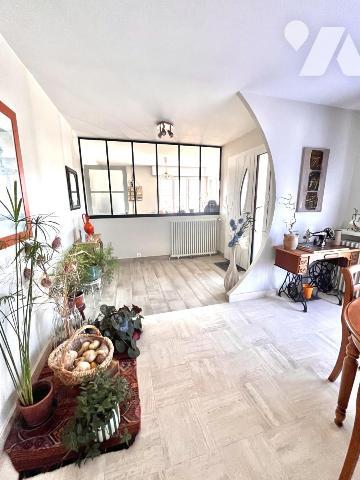 Pavillon individuel 6 chambres sur 1477m² de parcelle 