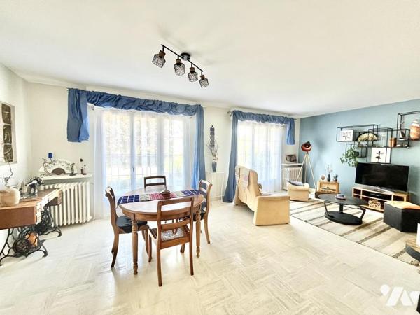 Pavillon individuel 6 chambres sur 1477m² de parcelle 