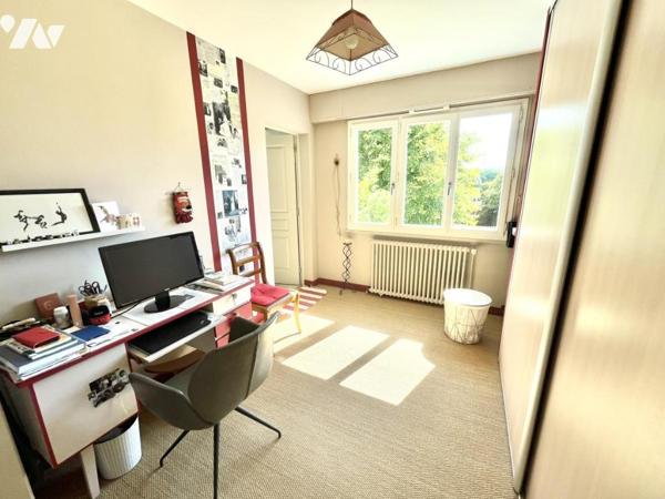 Pavillon individuel 6 chambres sur 1477m² de parcelle 