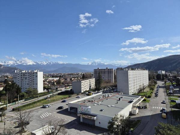 Appartement 2 pièces 40 m² à vendre à Sassenage 38360