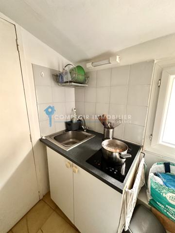 Studio
                                                                                                                                                                                                                                                                                                                        1 pièce(s)                                                                                                                                                                                                                                                                                                                              18  m²