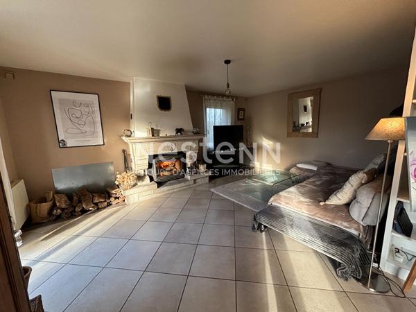 Maison 4 chambres avec 2000 m² de terrain et une piscine