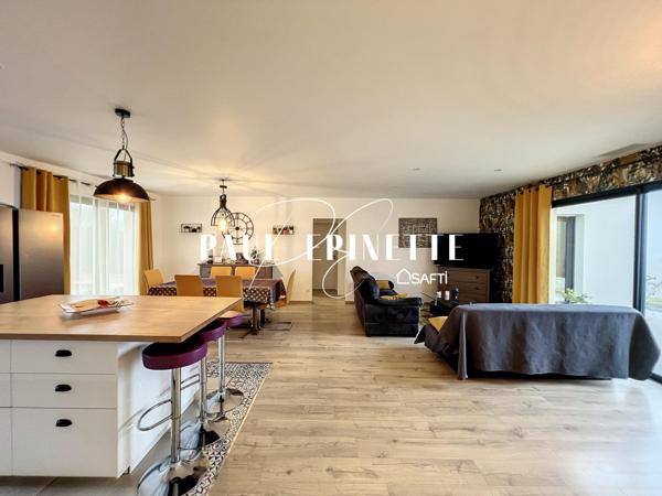 Maison contemporaine sur les hauteurs de Montastruc