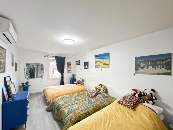 Maison  en Pierre Pauillac 6 pièce(s) 150 m2 , 3 chambres, piscine, garage , climatisation, panneaux solaire , cave