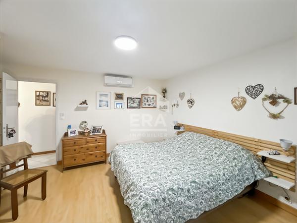 Maison  en Pierre Pauillac 6 pièce(s) 150 m2 , 3 chambres, piscine, garage , climatisation, panneaux solaire , cave