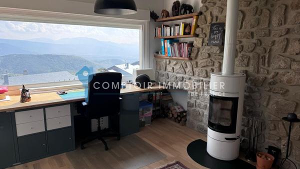 Maison
                                                                                                                                                                                                                                                                                                                        5 pièce(s)                                                                                                                                                                                                          4 chambre(s)                                                                                                                                                                                                          127  m²