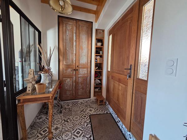 Maison coup de coeur Amberieu En Bugey 5 pièce(s), 3 ou 4 chambres, jardin, terrasse, bureau indépendants, rénovée, 103 m2