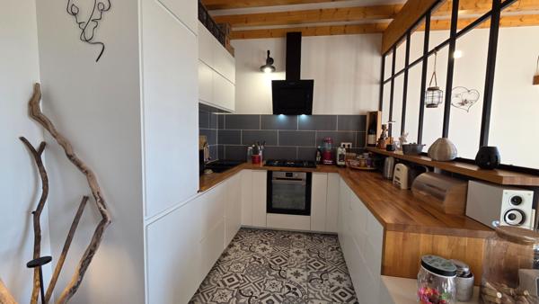 Maison coup de coeur Amberieu En Bugey 5 pièce(s), 3 ou 4 chambres, jardin, terrasse, bureau indépendants, rénovée, 103 m2