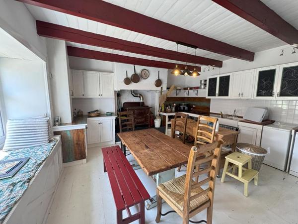 Exclusivité , Maison en pierre de 130 m² ,4 chambres ,Calme et charme à 10 min de Tréguier (Côtes-d'Armor)