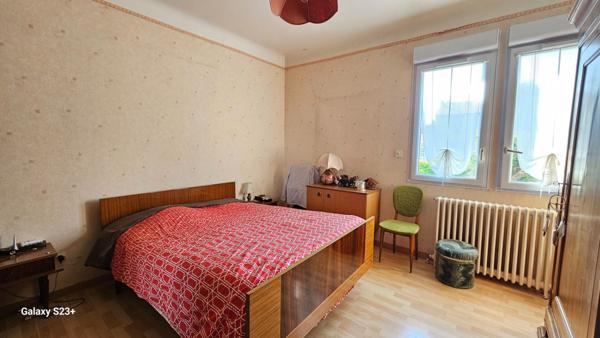 Traditionnelle - 5 pièces - 185 m²