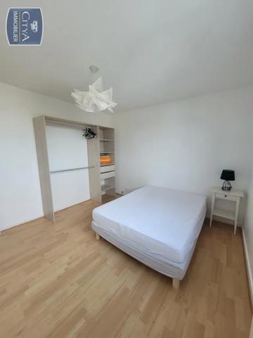 Appartement à louer 2 pièces 46.73m² Saint-Nazaire (44600)