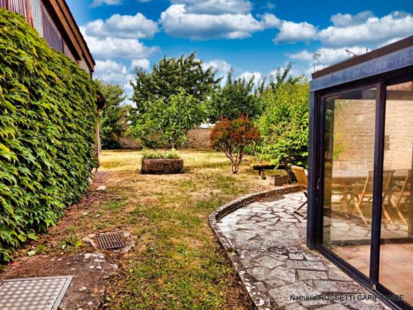 Maison à vendre SURGERES même (17) 160 m² habitable-terrain de 712 m²