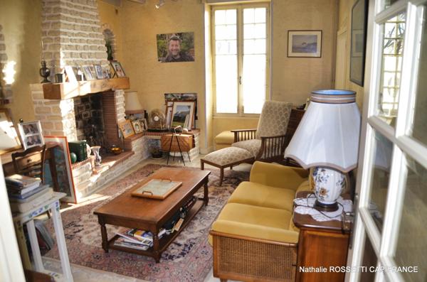 Maison à vendre SURGERES même (17) 160 m² habitable-terrain de 712 m²