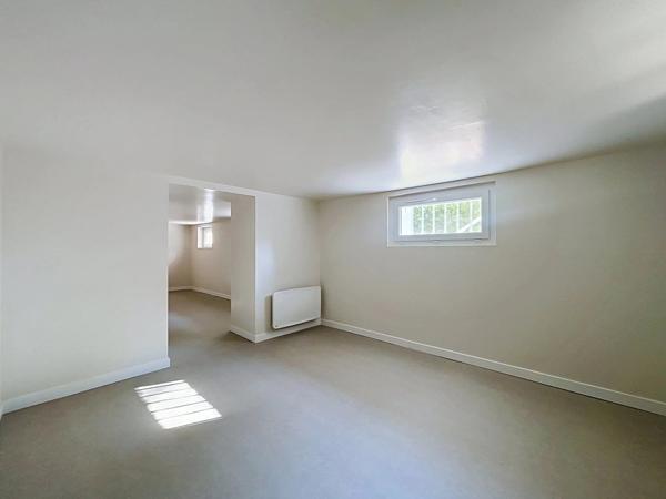 Vente                                                      Maison
                        
                     6 pièces                      140 m2                     à Brunoy