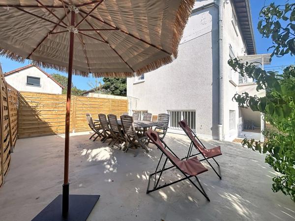 Vente                                                      Maison
                        
                     6 pièces                      140 m2                     à Brunoy