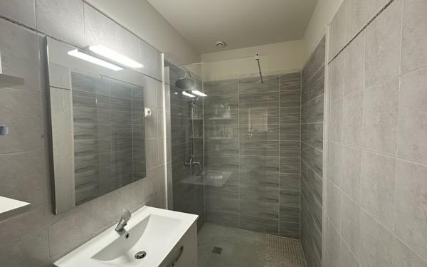 Appartement à vendre    2 pièces • 48,20 m2 Dax