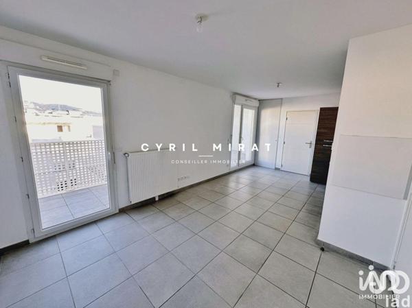 Location appartement 1 pièce 26 m² La Seyne-sur-Mer