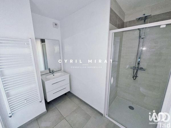 Location appartement 1 pièce 26 m² La Seyne-sur-Mer