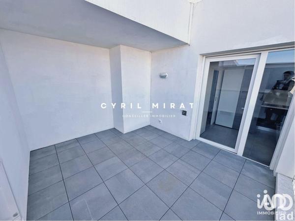 Location appartement 1 pièce 26 m² La Seyne-sur-Mer