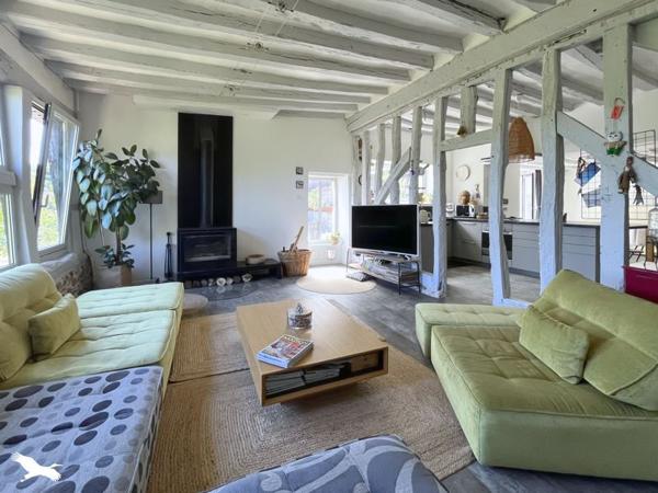 Maison à vendre 223 650 € Vierzon 6 p 159 m² DPE C