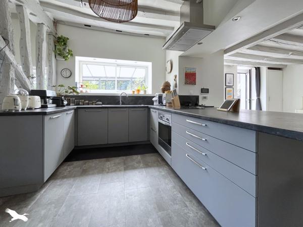 Maison à vendre 223 650 € Vierzon 6 p 159 m² DPE C