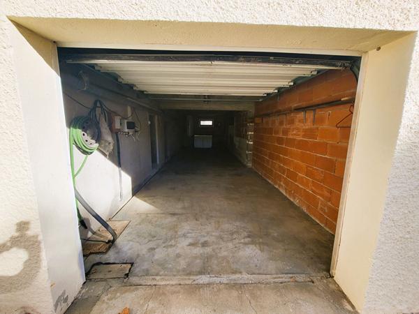 Maison 2 Appartements / Garages / Caves / Atelier / Jardin