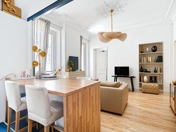 Appartement 46 m2 T2 à vendre Secteur La Joliette 13002 Marseille