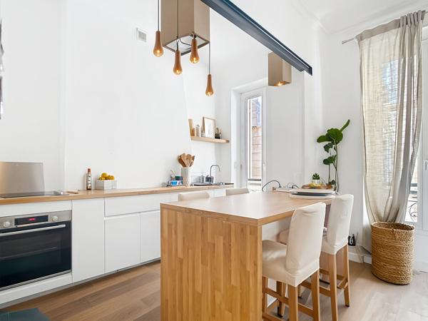 Appartement 46 m2 T2 à vendre Secteur La Joliette 13002 Marseille