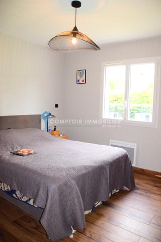 Villa
                                                                                                                                                                                                                                                                                                                        5 pièce(s)                                                                                                                                                                                                          3 chambre(s)                                                                                                                                                                                                          103  m²