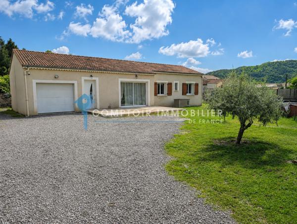 Villa
                                                                                                                                                                                                                                                                                                                        5 pièce(s)                                                                                                                                                                                                          3 chambre(s)                                                                                                                                                                                                          103  m²