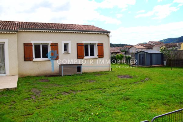 Villa
                                                                                                                                                                                                                                                                                                                        5 pièce(s)                                                                                                                                                                                                          3 chambre(s)                                                                                                                                                                                                          103  m²