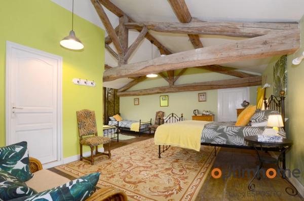 Belle maison avec 8 chambres dans un village pittoresque