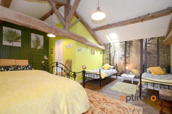 Belle maison avec 8 chambres dans un village pittoresque