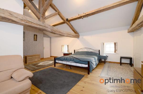 Belle maison avec 8 chambres dans un village pittoresque