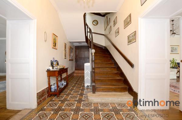 Belle maison avec 8 chambres dans un village pittoresque