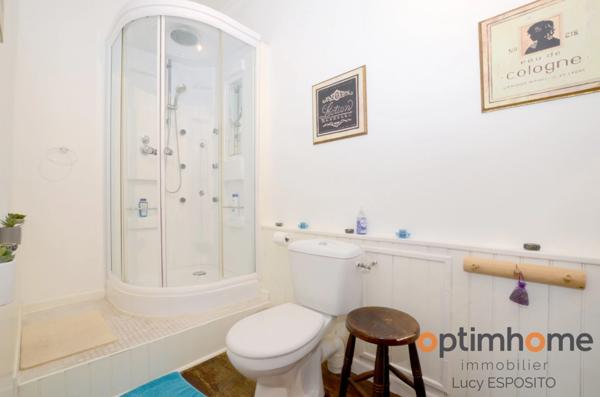 Belle maison avec 8 chambres dans un village pittoresque