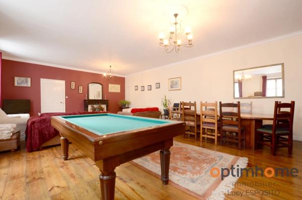 Belle maison avec 8 chambres dans un village pittoresque