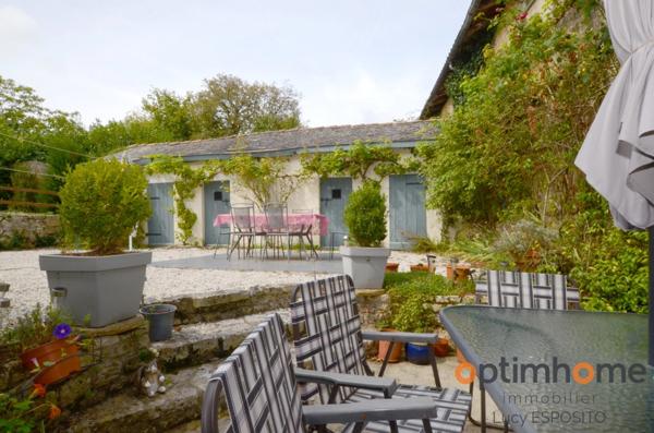 Belle maison avec 8 chambres dans un village pittoresque