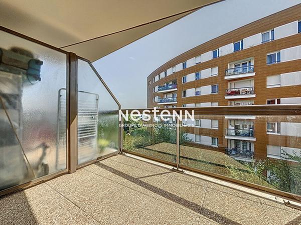ISSY LES MOULINEAUX - FORT D'ISSY - Vente appartement 2 pièces de 42,60 m² avec un balcon de 4,70m²