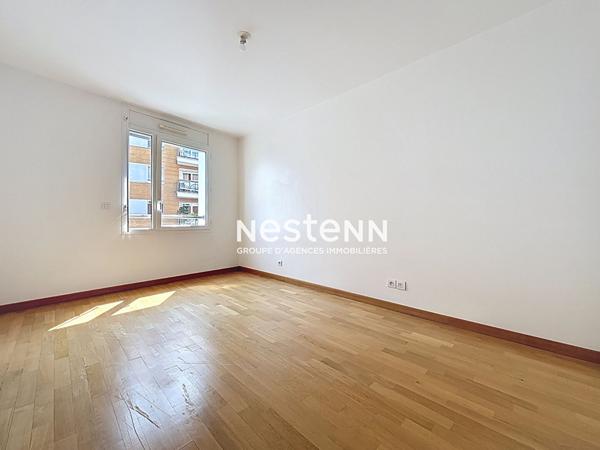 ISSY LES MOULINEAUX - FORT D'ISSY - Vente appartement 2 pièces de 42,60 m² avec un balcon de 4,70m²