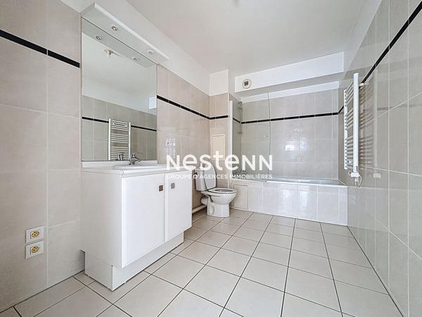 ISSY LES MOULINEAUX - FORT D'ISSY - Vente appartement 2 pièces de 42,60 m² avec un balcon de 4,70m²