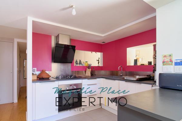 Bron (69500) Rare en maison HPE construite en 2014 à 30 minutes de lyon Bellecour