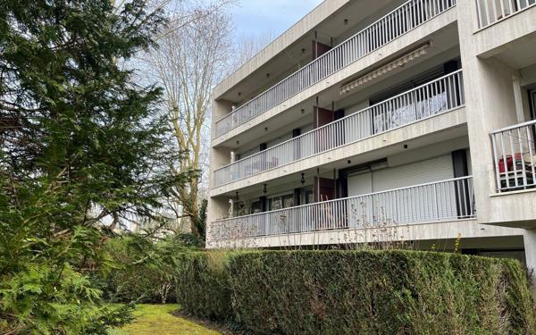 Appartement à louer    5 pièces • 120,80 m2 Nogent-sur-Marne