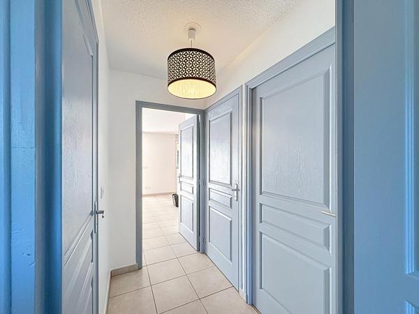 FORT-DE-FRANCE - BEAU T3 dans un écrin de verdure