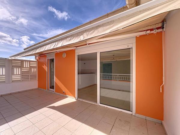 FORT-DE-FRANCE - BEAU T3 dans un écrin de verdure