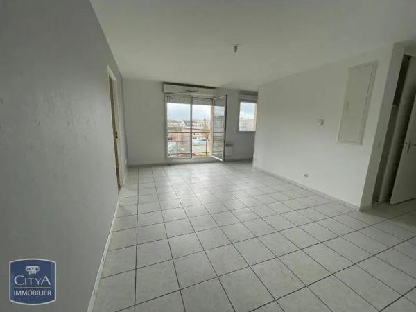 Appartement à louer 3 pièces 54.15m² Alençon (61000)