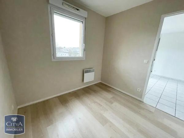 Appartement à louer 3 pièces 54.15m² Alençon (61000)